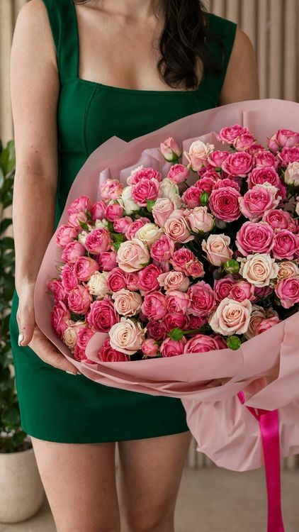Фуксия и сливки · 35 кустовых роз